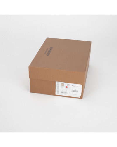 Burberry Sportowy trampki czarno-biale 39