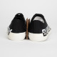 Burberry Sportowy trampki czarno-biale 39
