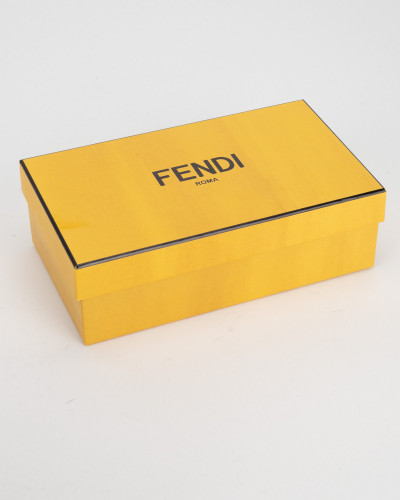 Fendi Okulary czarne przeciwsłoneczne