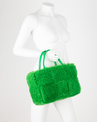 Bottega Veneta Torebka zielona futrzana