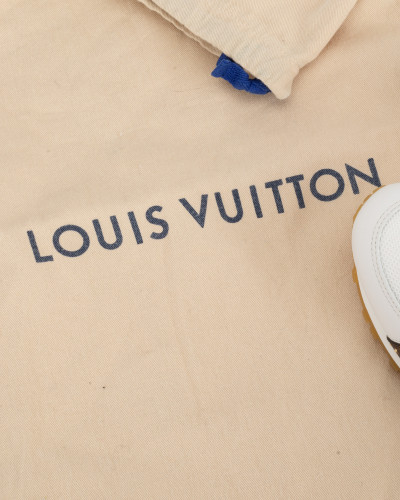 Louis Vuitton Sportowe białe Runway
