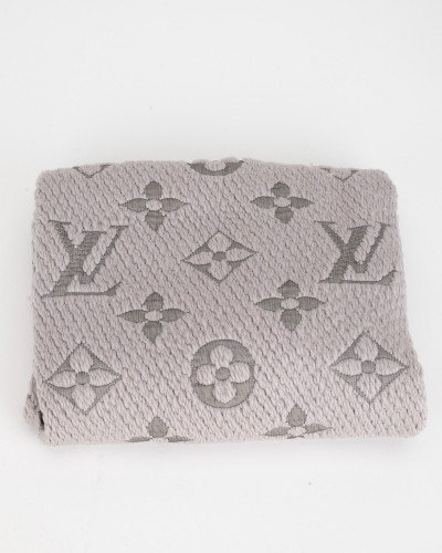 Louis Vuitton Szalik monogram szary z frendzlami