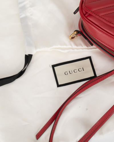 Gucci Torebka czerwona Sylvie web