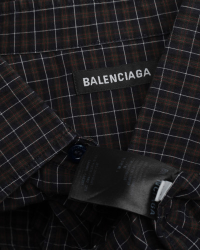 Balenciaga Koszula ciemna koszula w kratke i biale logo z tylu uszkodzenia na guzikach