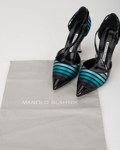 Manolo Blahnik  Szpilki kolorowe w paski