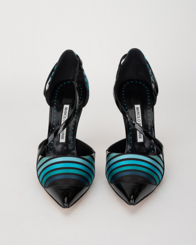 Manolo Blahnik  Szpilki kolorowe w paski