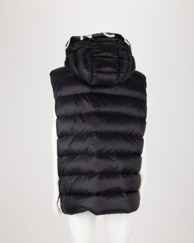 Moncler puchowa kamizelka z logo na kapturze