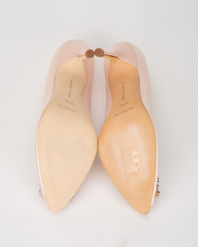 Manolo Blahnik  Szpilki różowe z klamrą