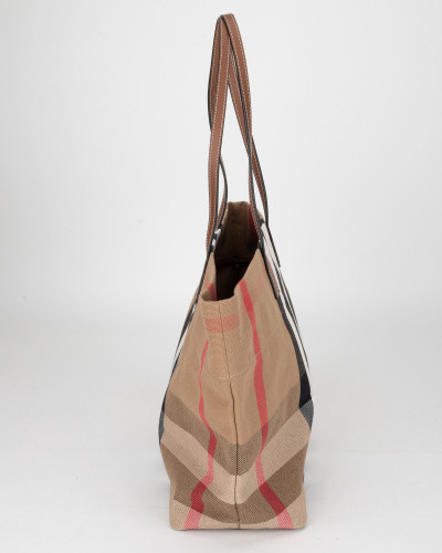 Burberry Torebka shopper na ramie w duza krate