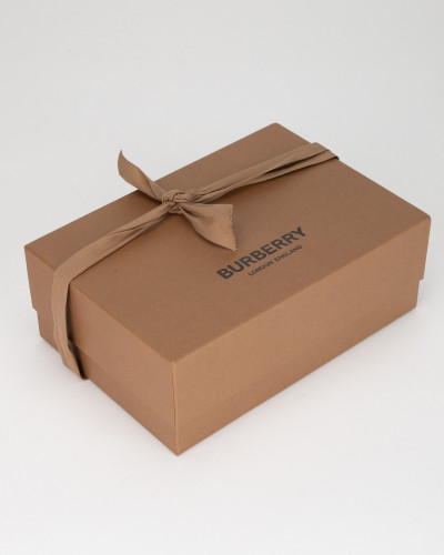 Burberry Mała torebka pikowana czarna TB (przetrącia na rogach)