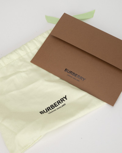 Burberry Mała torebka pikowana czarna TB (przetrącia na rogach)