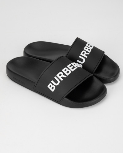 Burberry klapki czarne z bialym logo
